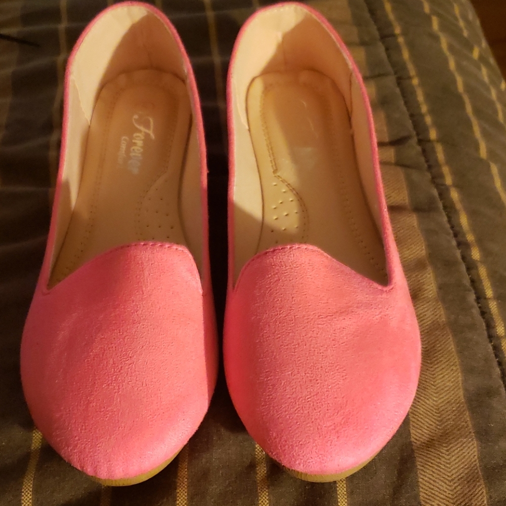 Women's shoes